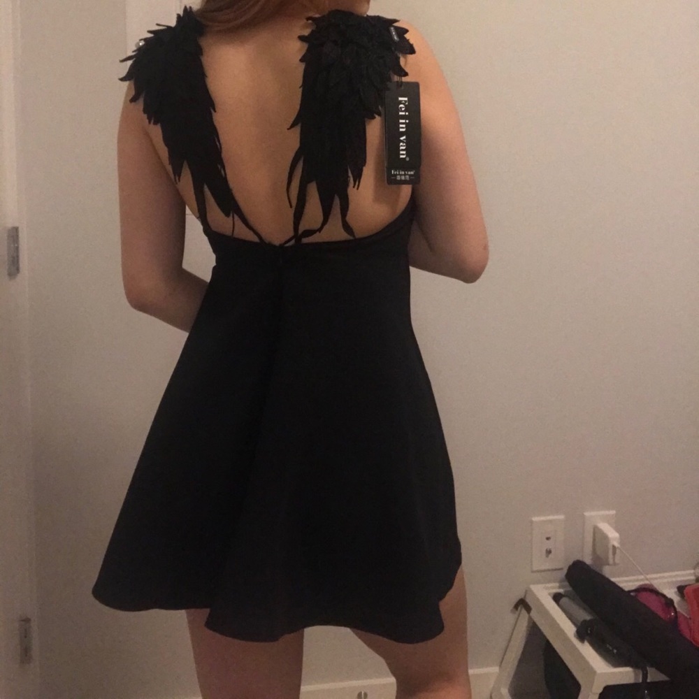 Fei in van -mini black evening dress